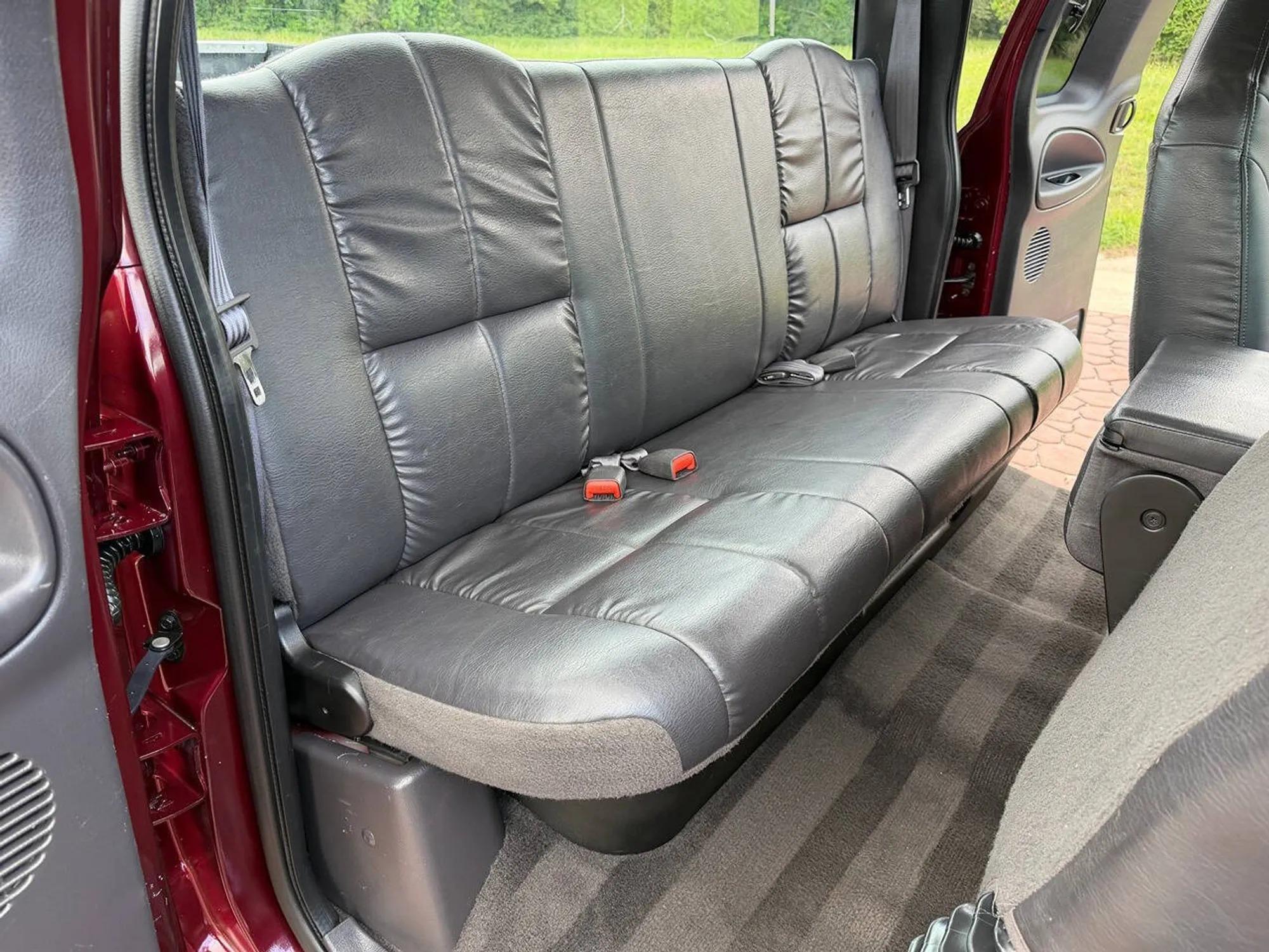 2000 Dodge Ram 2500 SLT Extended Cab