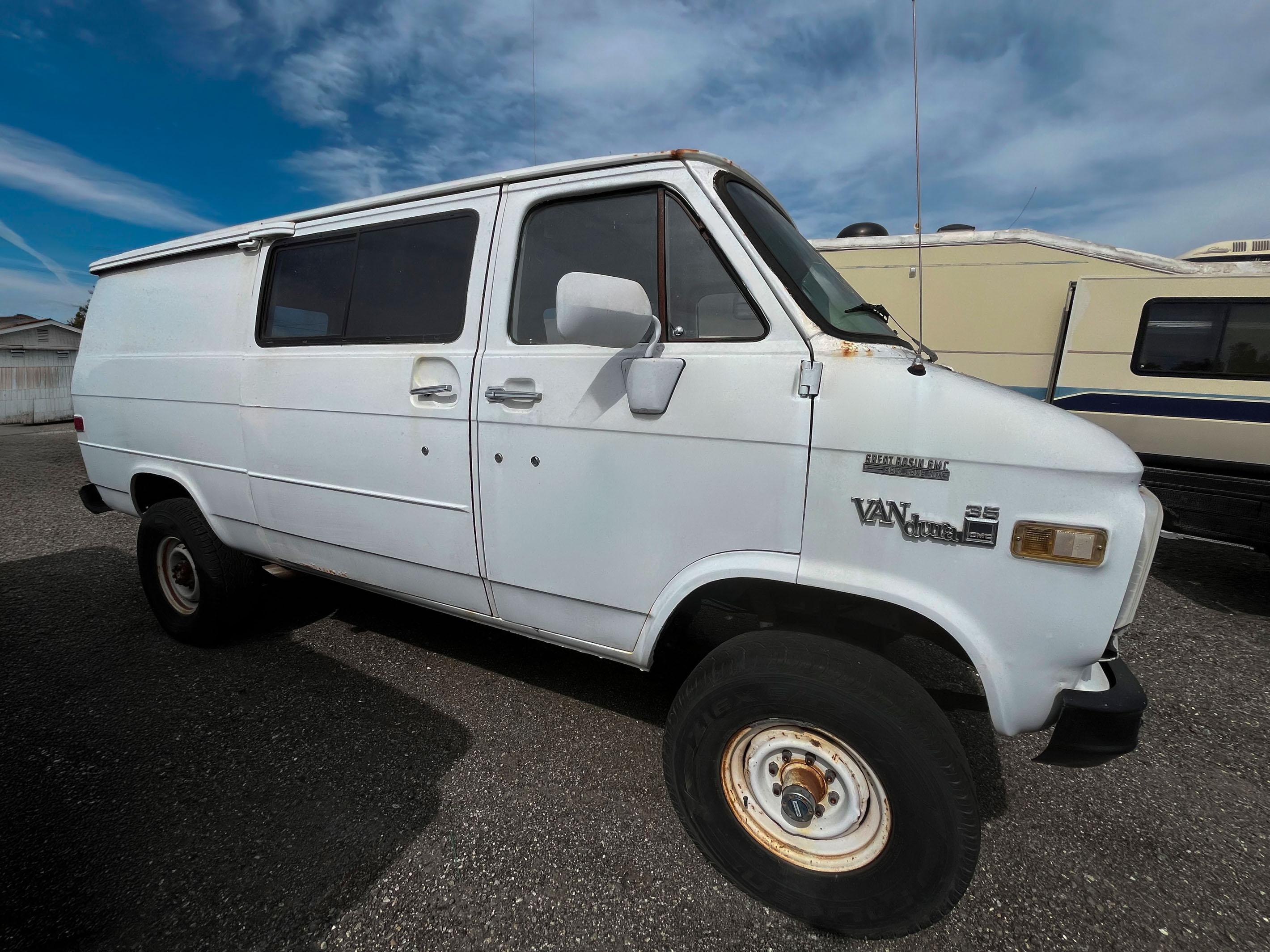 1982 GMC Vandura 3500 - 2