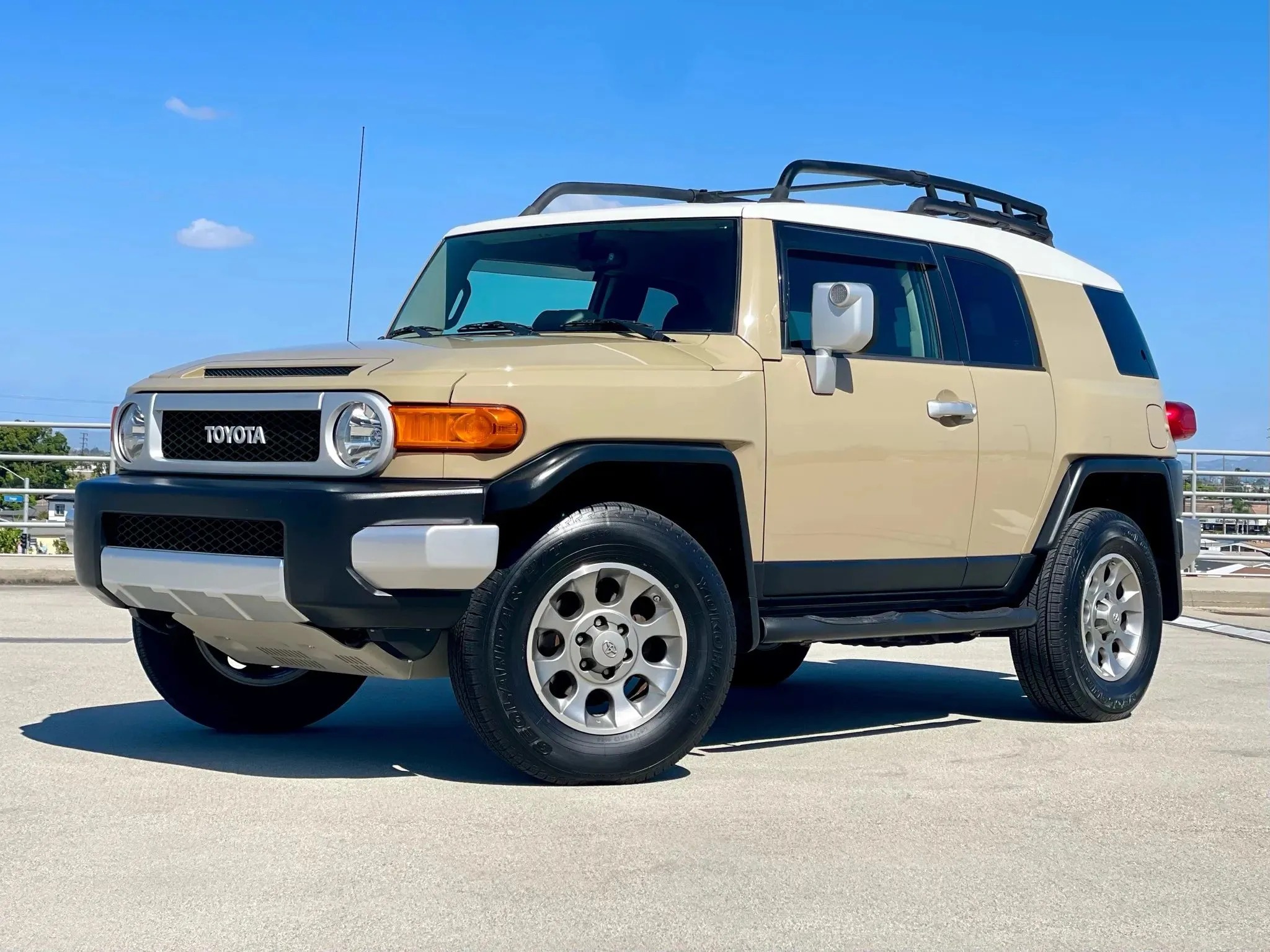 2011 Toyota FJ Cruiser - 4