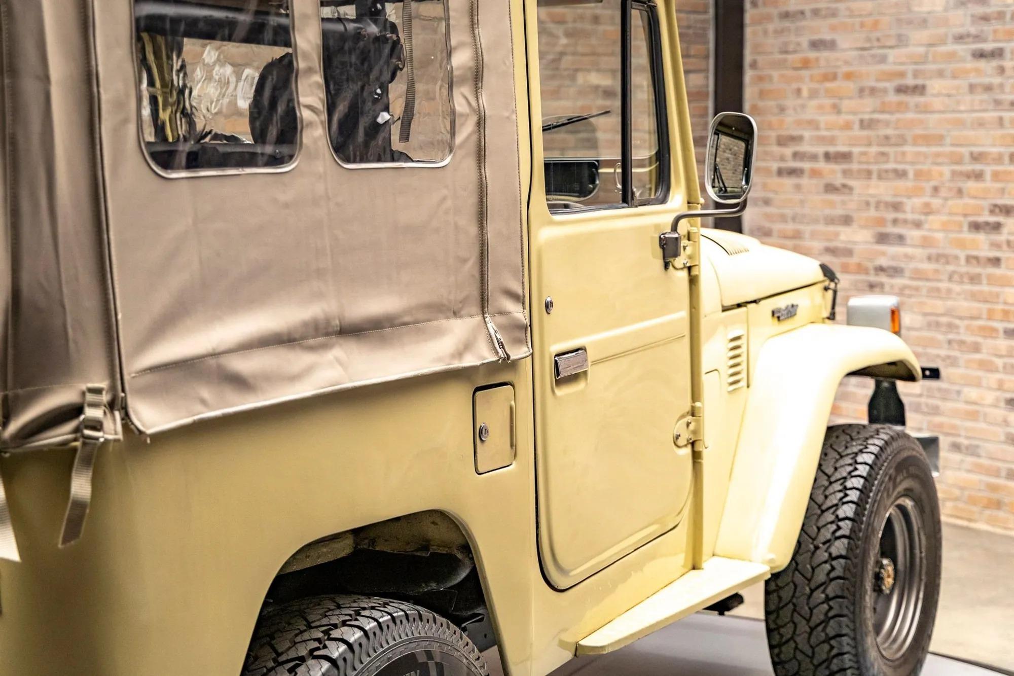 1982 Toyota Land Cruiser FJ40