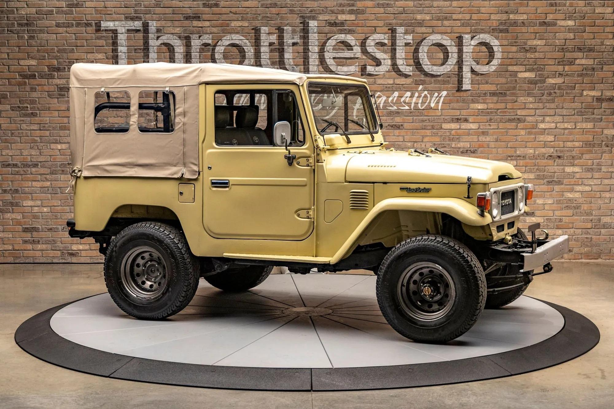 1982 Toyota Land Cruiser FJ40
