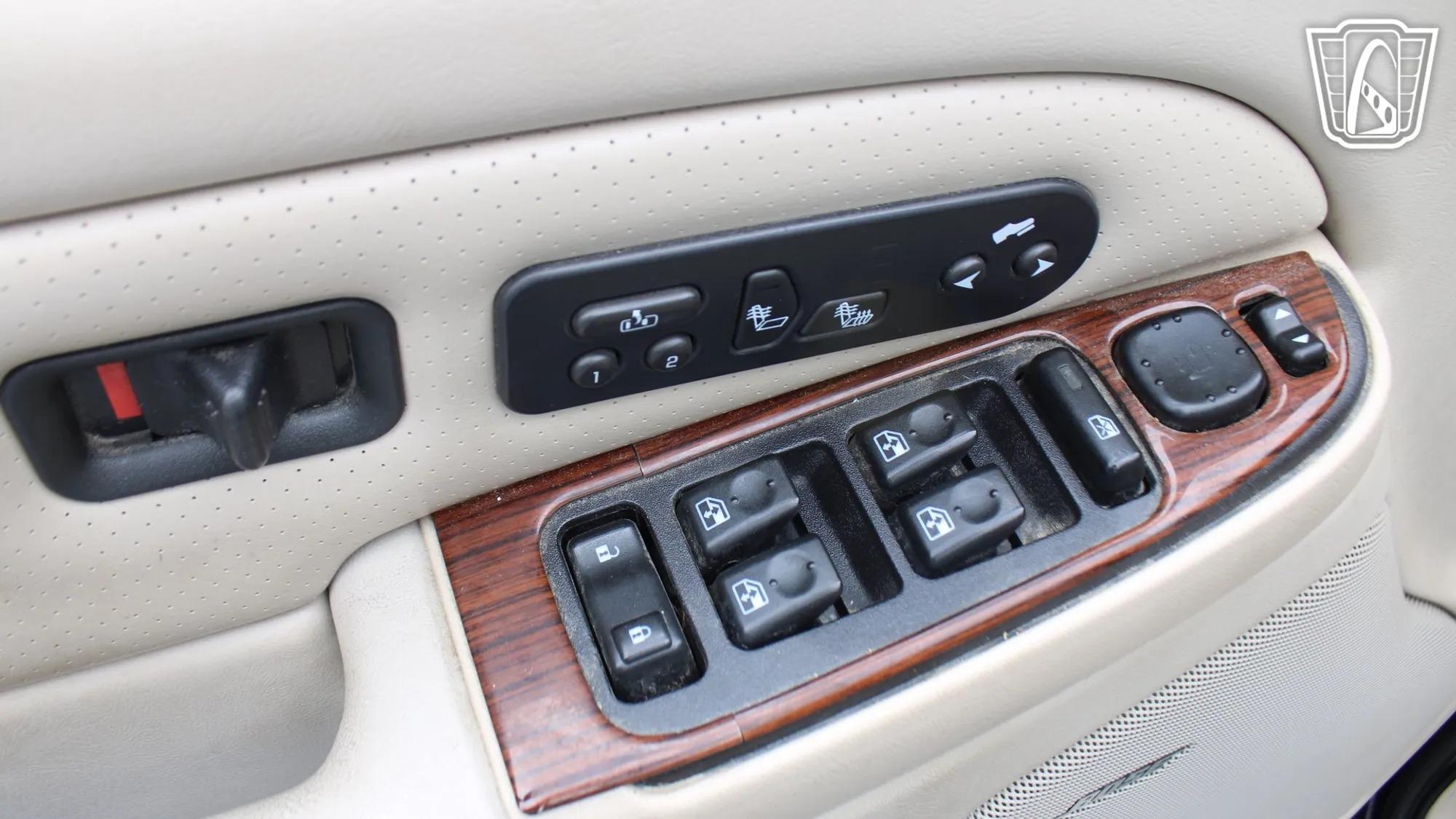 2003 Cadillac Escalade EXT