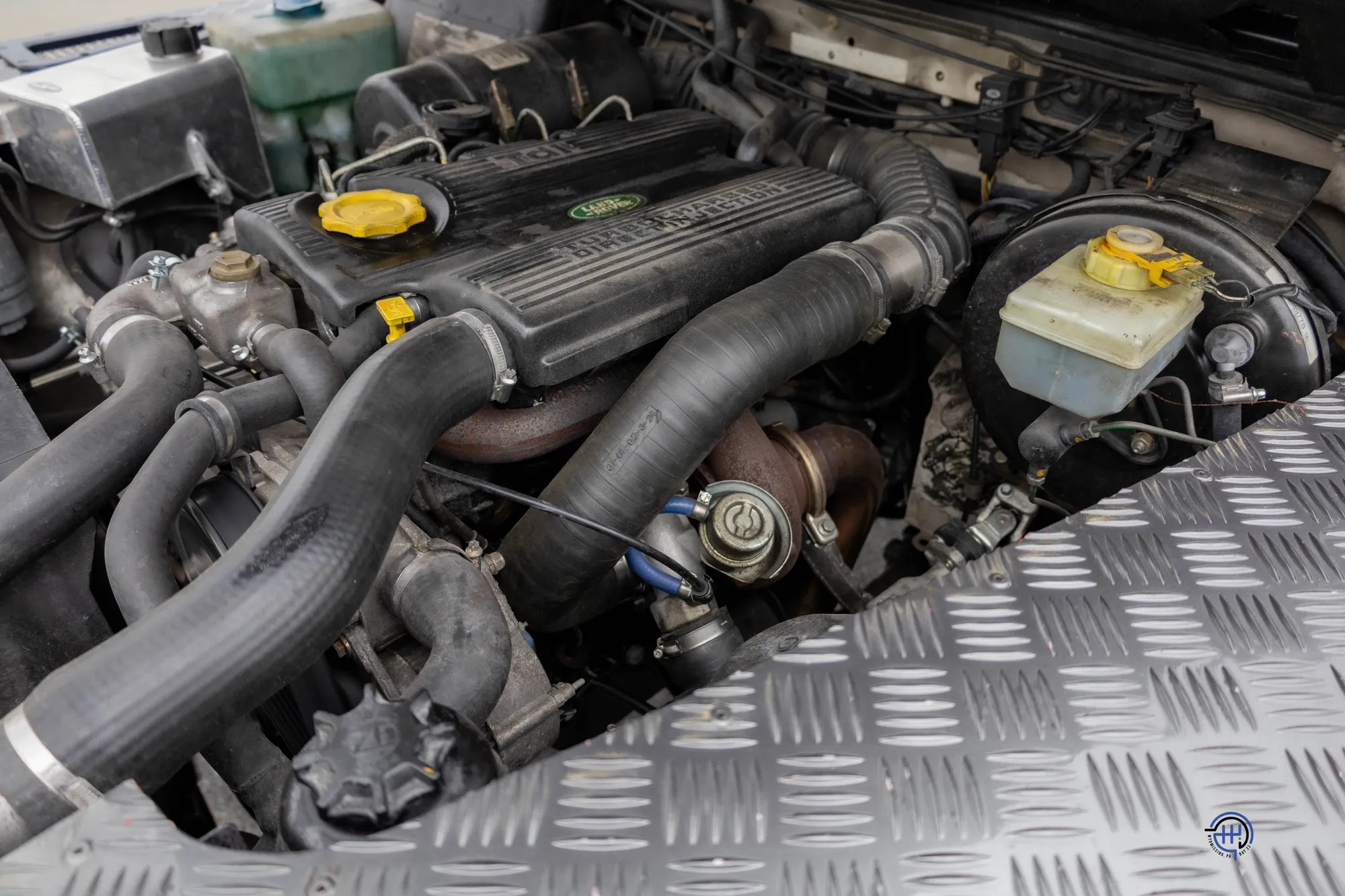 1997 Land Rover Defender 90 NAS