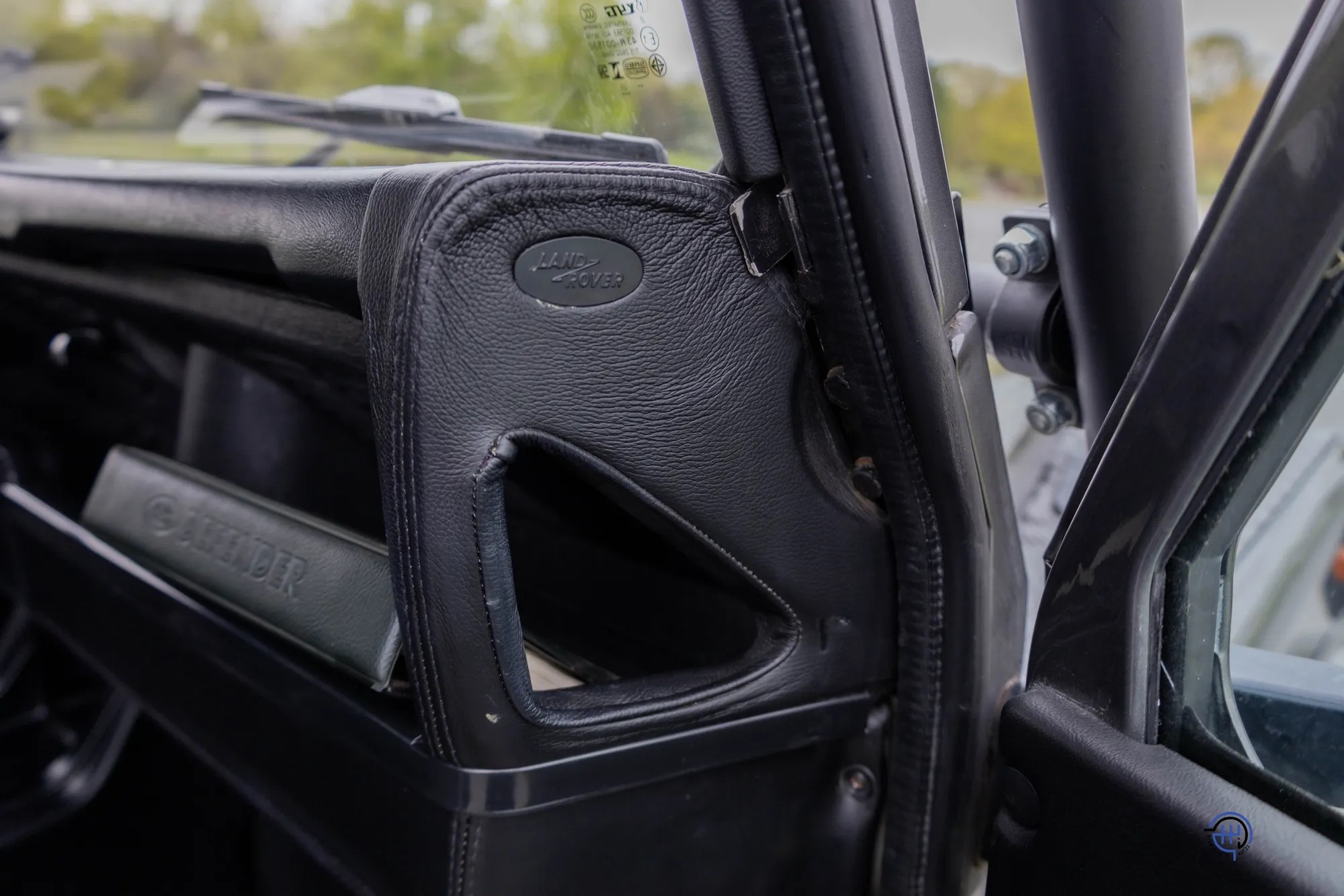 1997 Land Rover Defender 90 NAS
