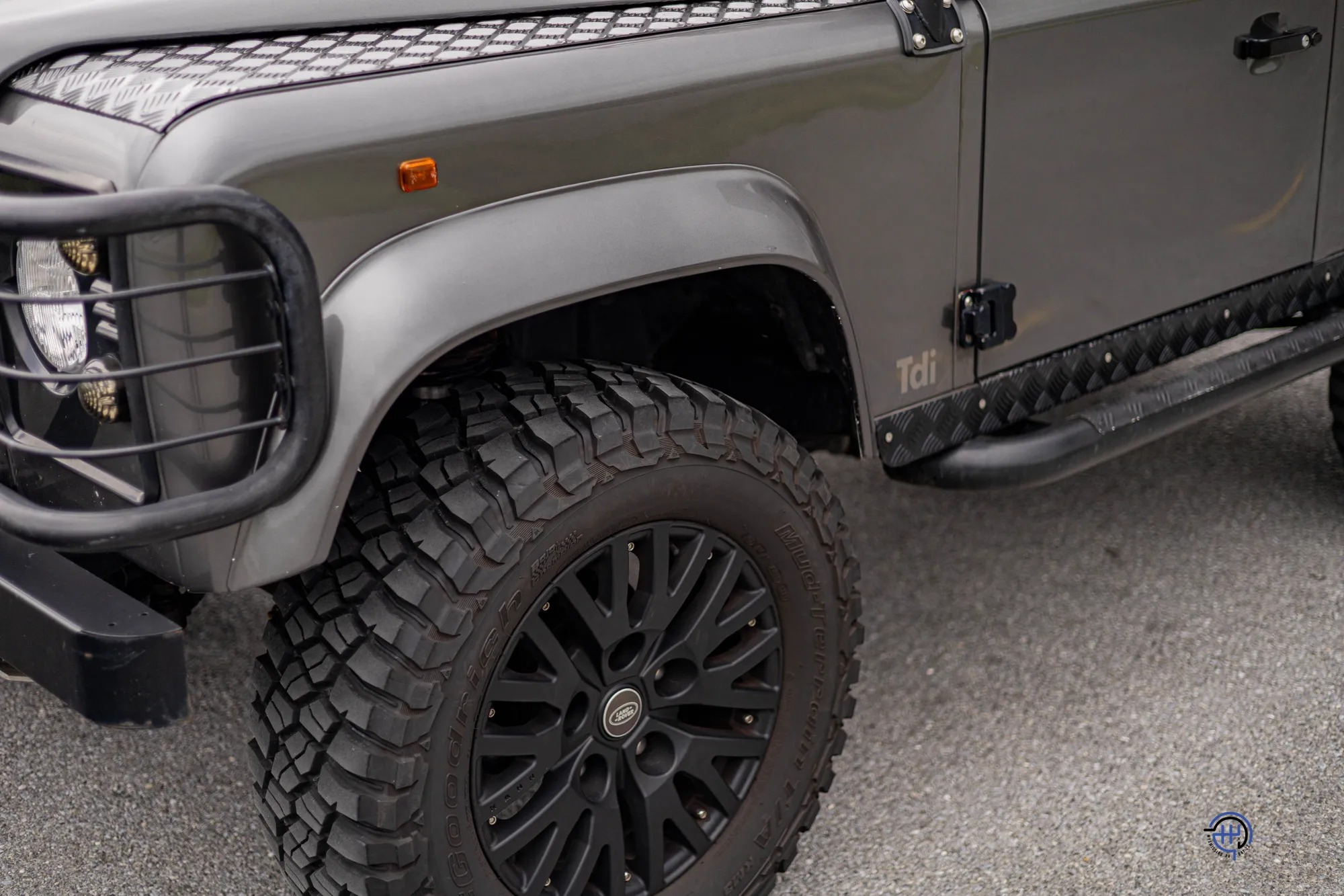 1997 Land Rover Defender 90 NAS