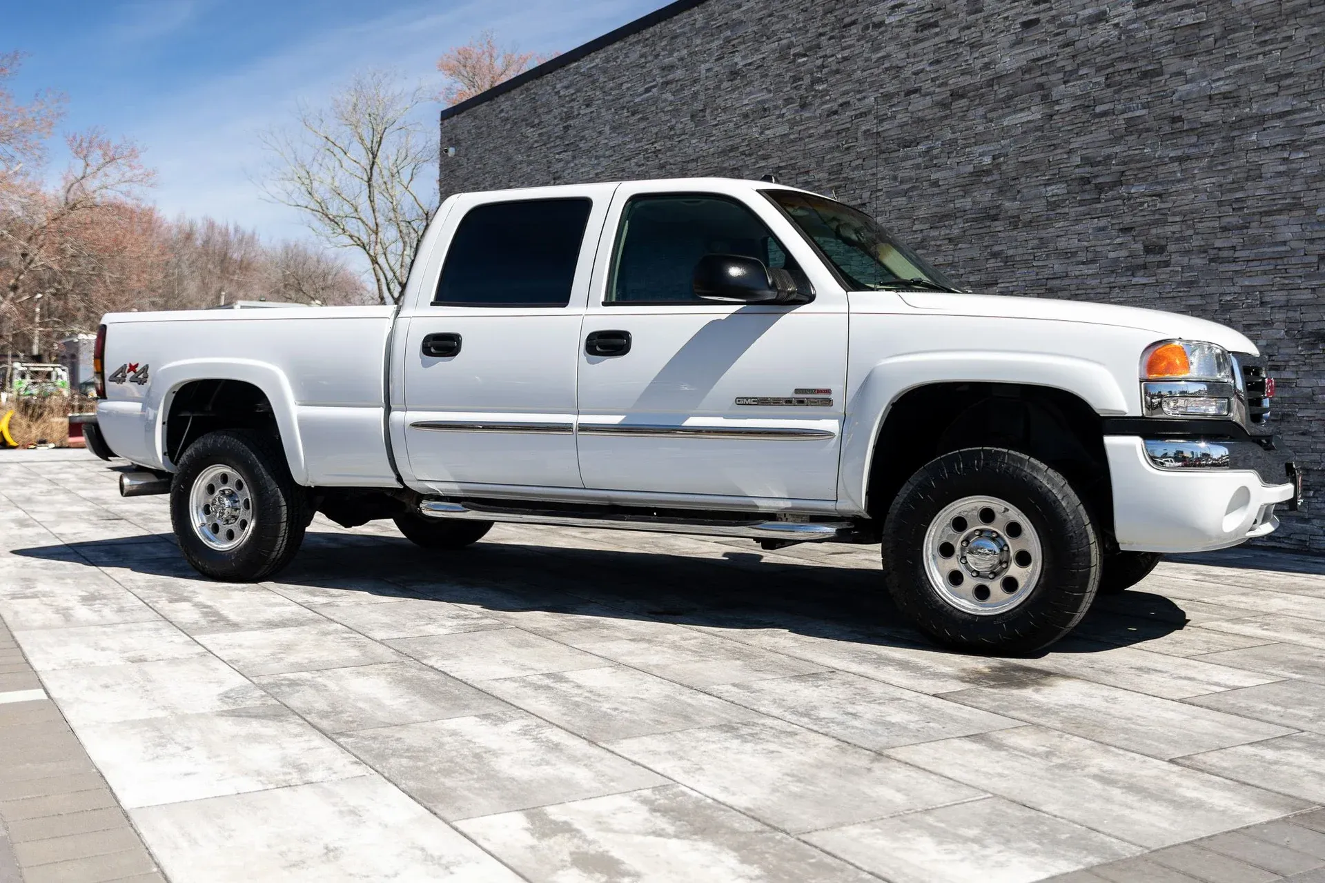 2005 GMC Sierra 2500HD SLE