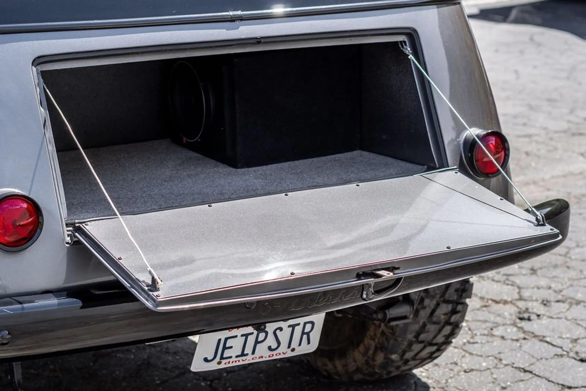 Custom 1949 Willys Jeepster