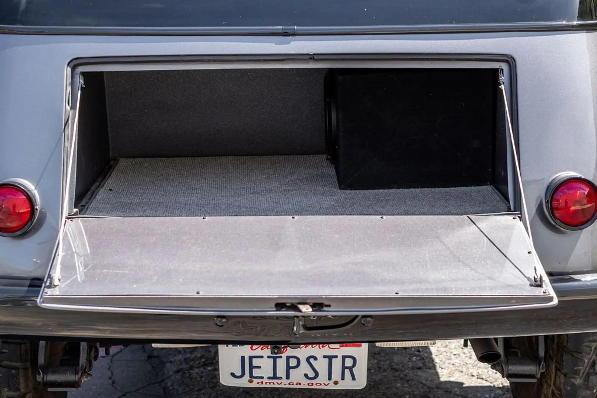 Custom 1949 Willys Jeepster