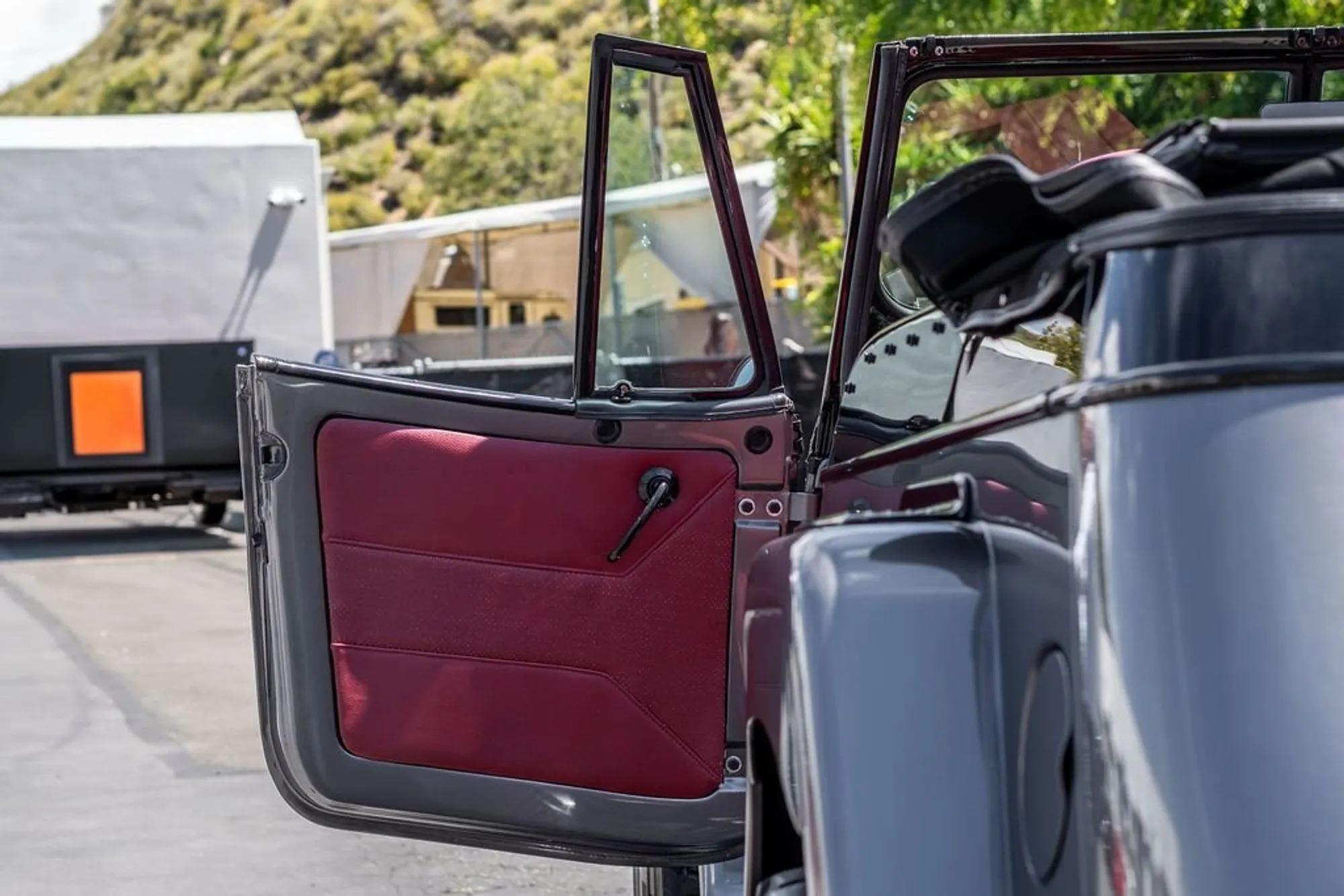 Custom 1949 Willys Jeepster