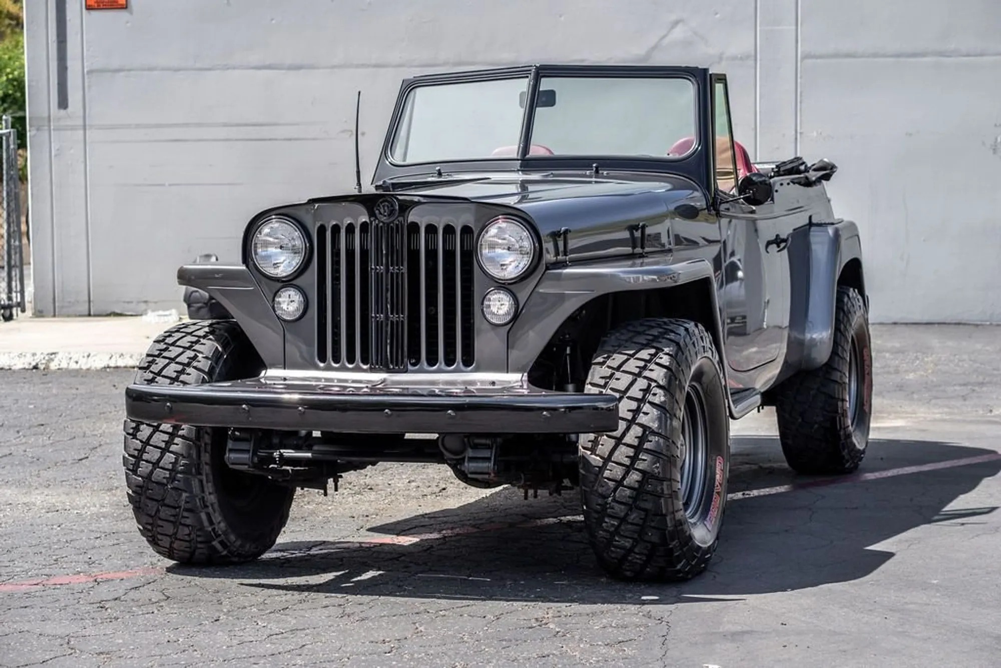  Willys Jeepster