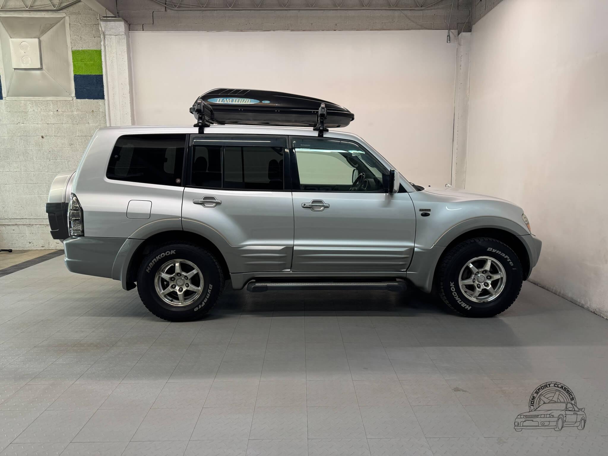 Reserved: 2000 Mitsubishi Pajero Super Exceed GDI - 2