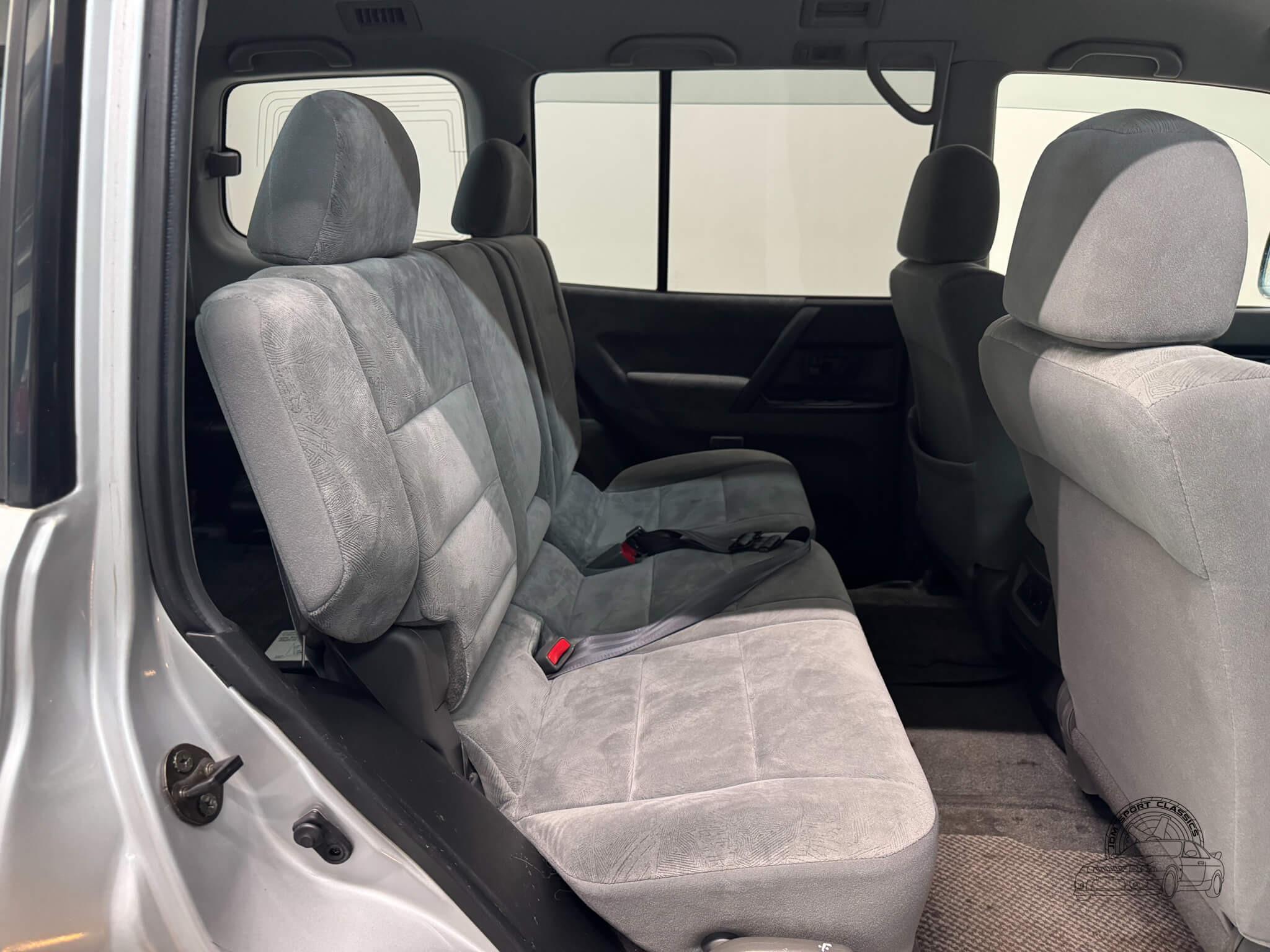 Reserved: 2000 Mitsubishi Pajero Super Exceed GDI