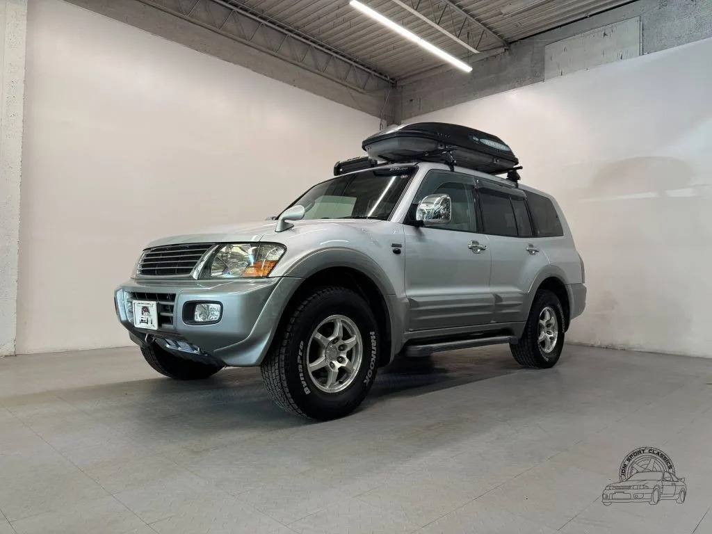  Mitsubishi Pajero