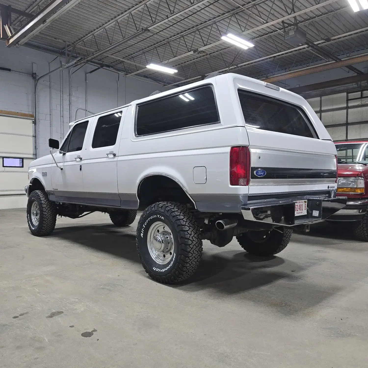 1994 Ford Centurion C-350 - 2