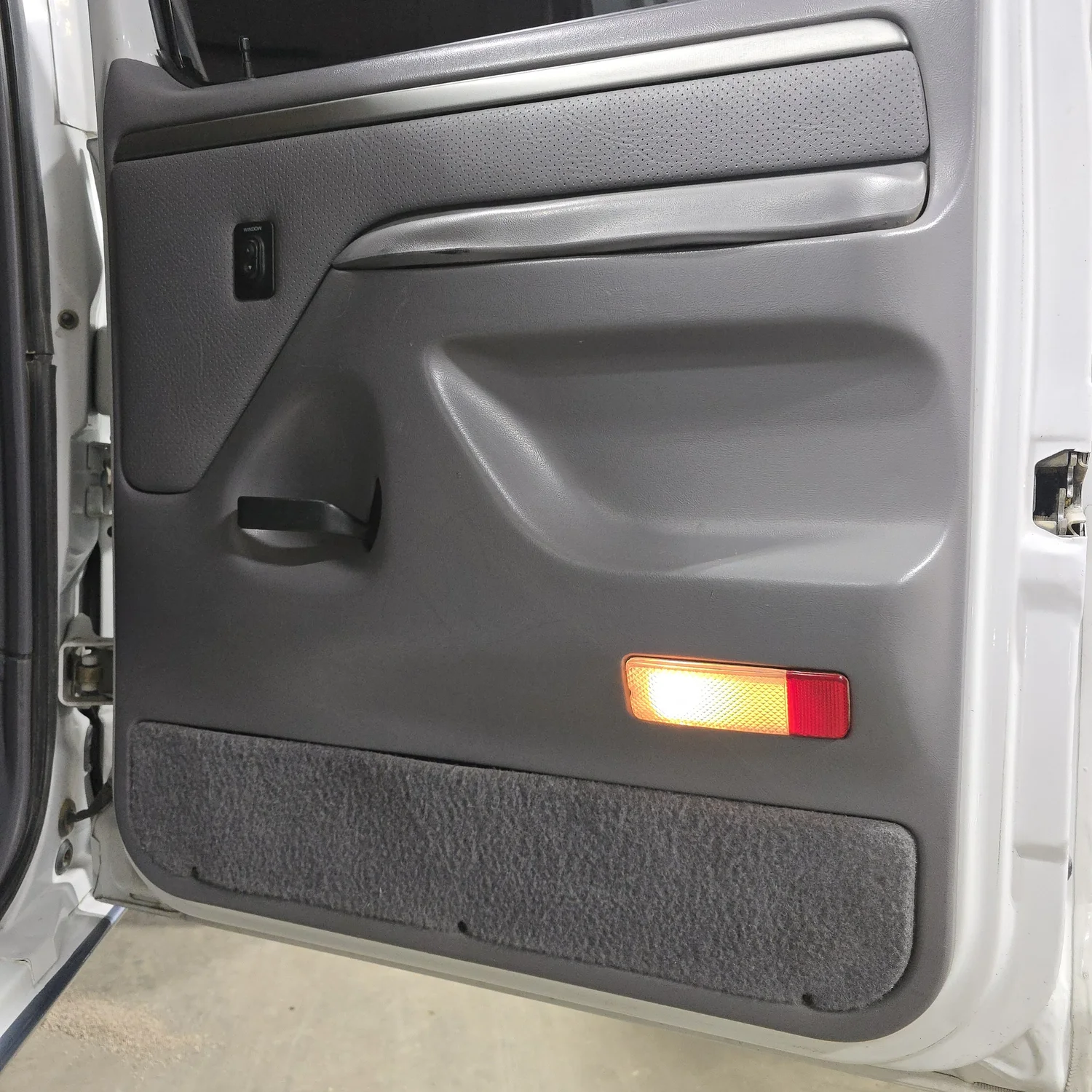 1994 Ford Centurion C-350