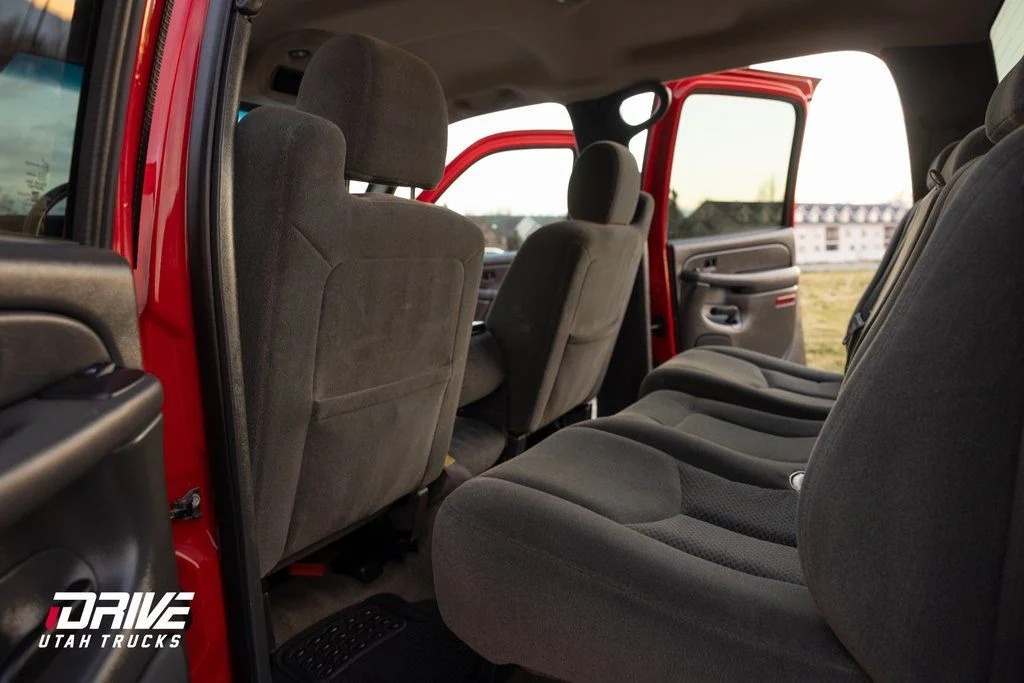 2004 Chevrolet Silverado 2500HD LS