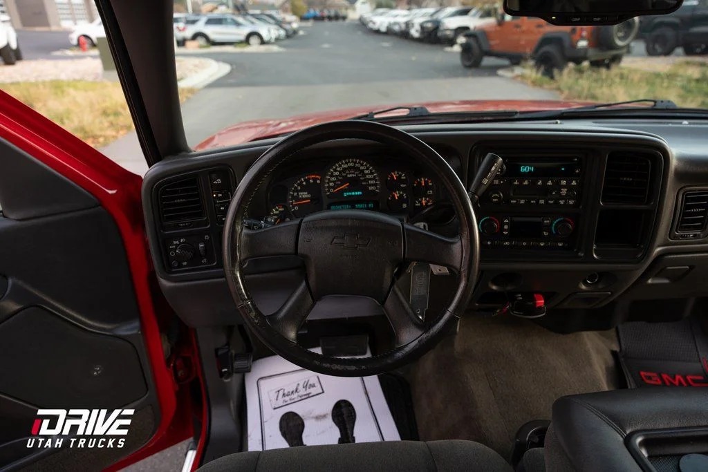 2004 Chevrolet Silverado 2500HD LS