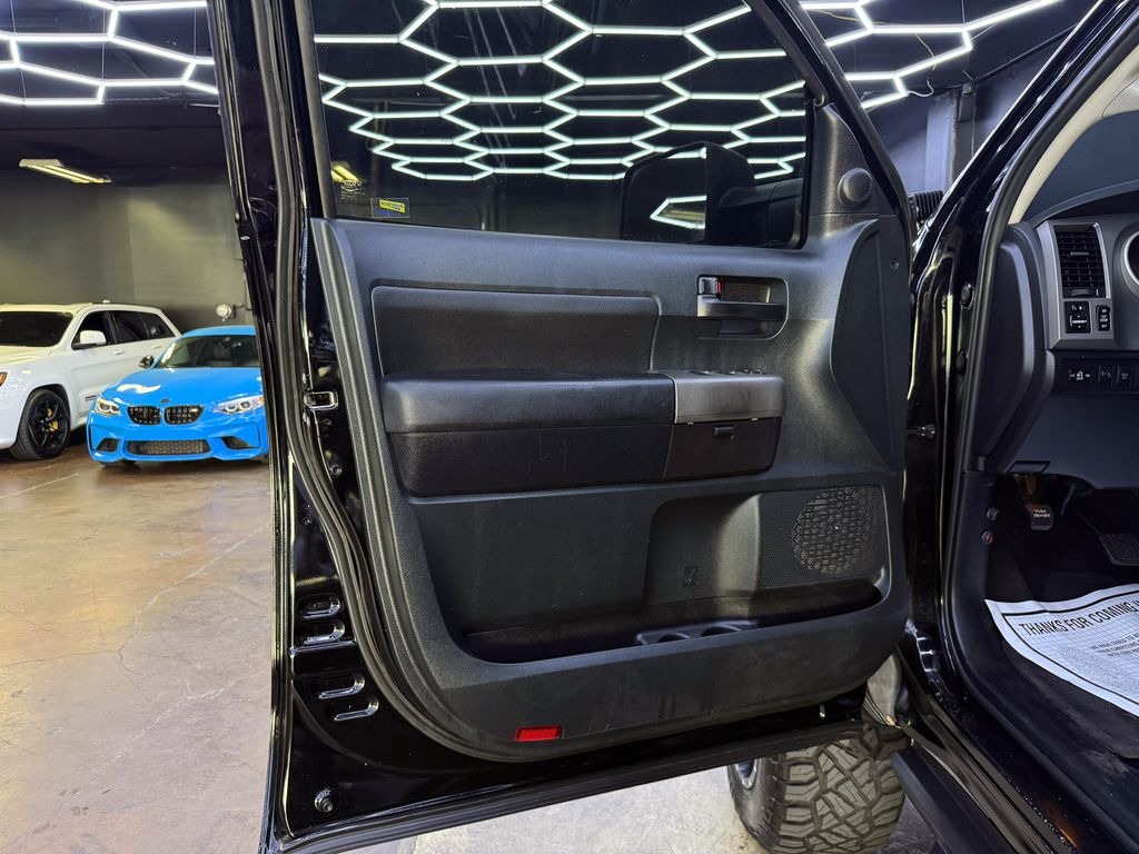 2011 Toyota Tundra TRD Off Road CrewMax