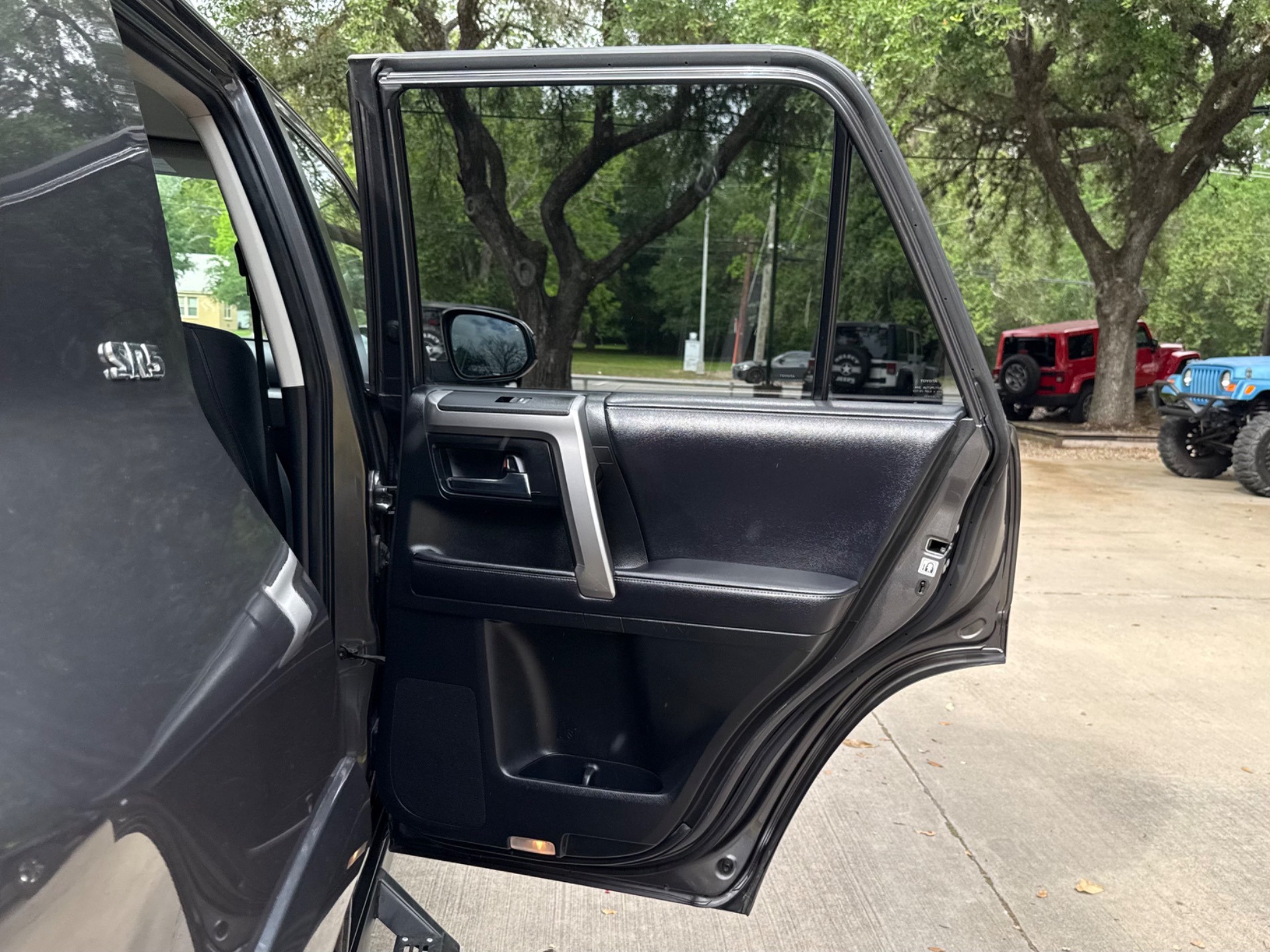 2018 Toyota 4Runner SR5