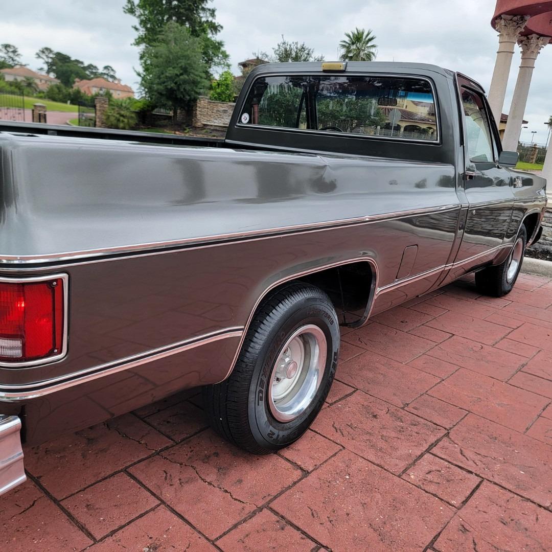 1979 GMC Royal Sierra