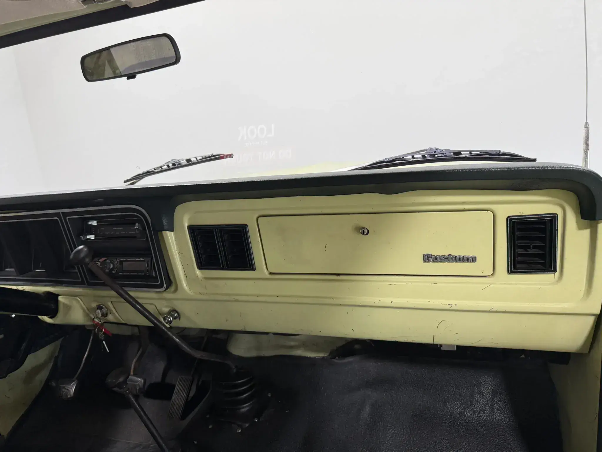1976 Ford F-250 Camper Special