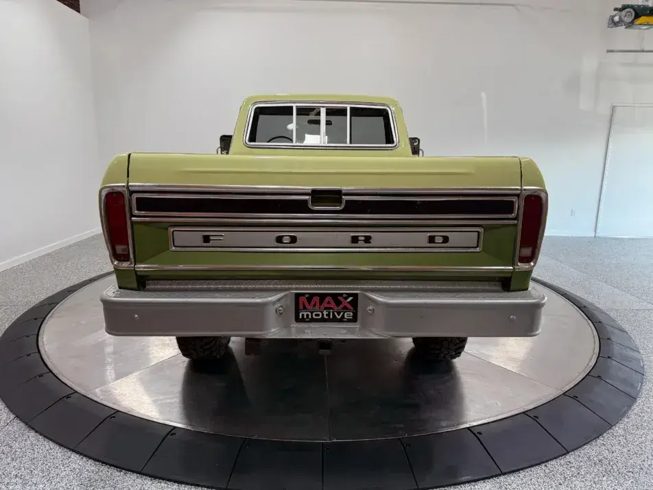 1976 Ford F-250 Camper Special
