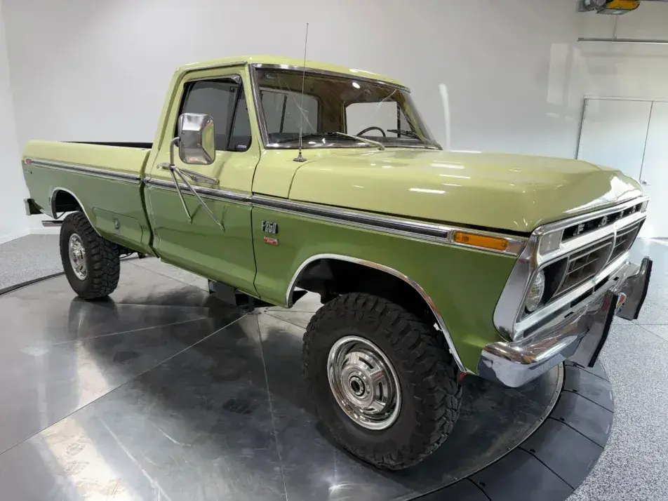 1976 Ford F-250 Camper Special