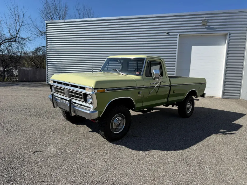 1976 Ford F-250 Camper Special