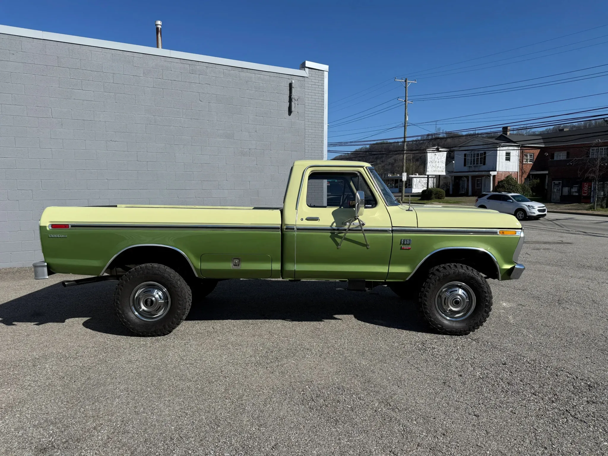 1976 Ford F-250 Camper Special