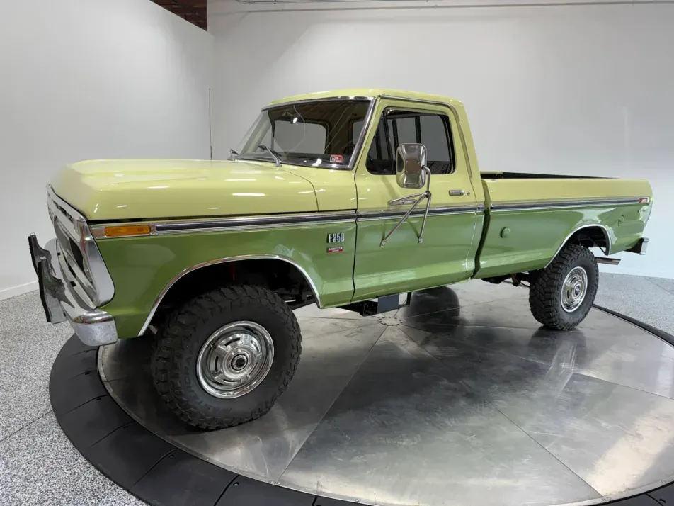 1976 Ford F-250 Camper Special