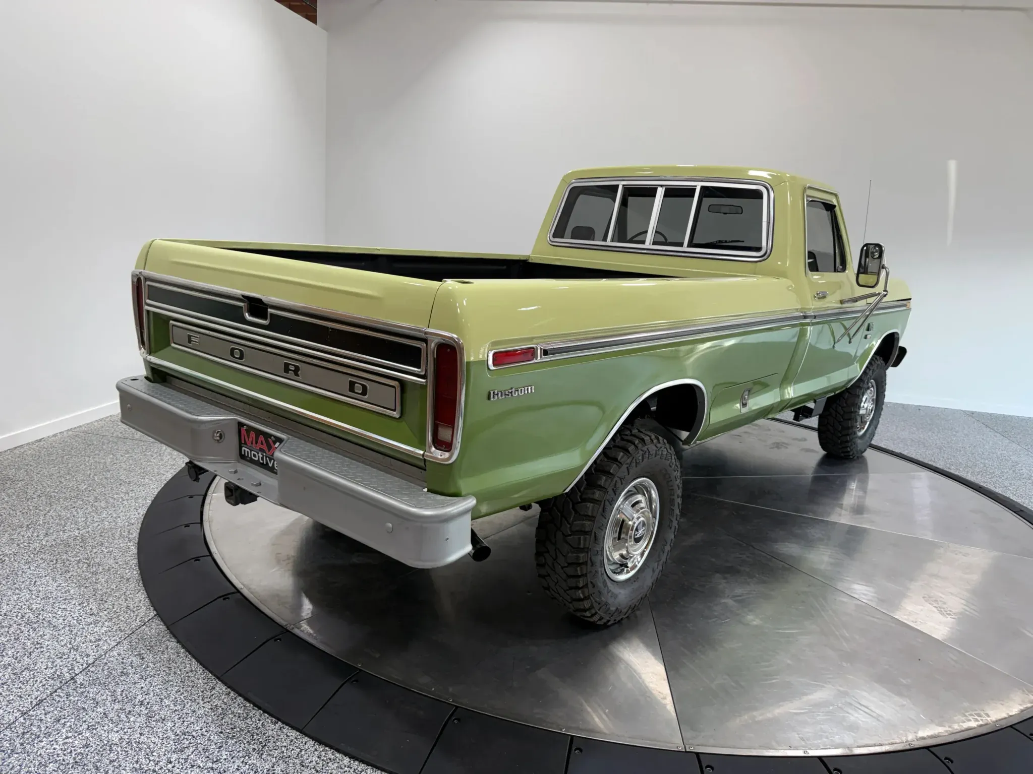 1976 Ford F-250 Camper Special