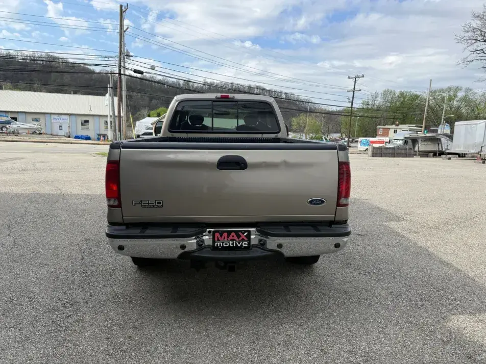 2003 Ford F-250 Super Duty Super Cab