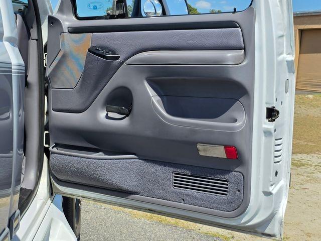 1996 Ford F-150 XLT SWB