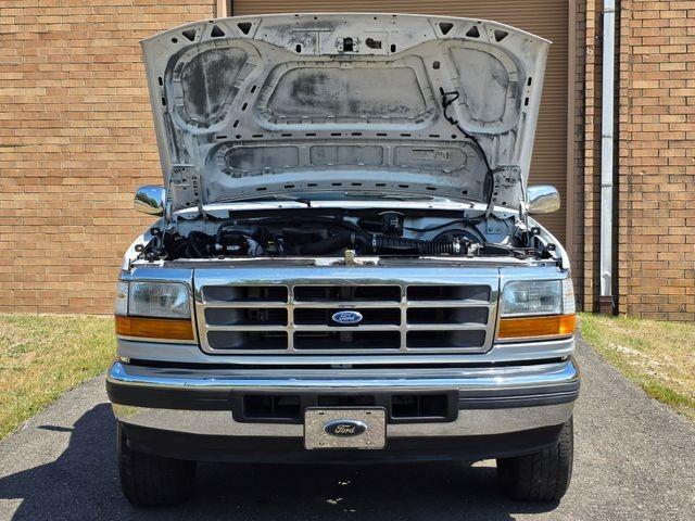 1996 Ford F-150 XLT SWB