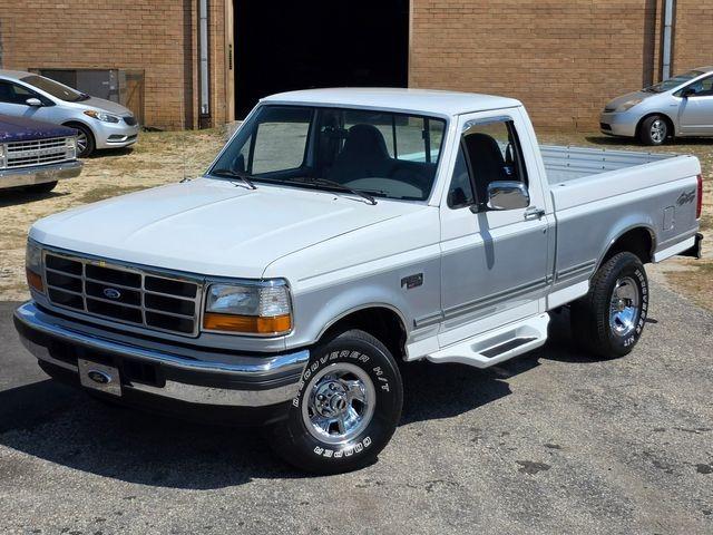 1996 Ford F-150 XLT SWB