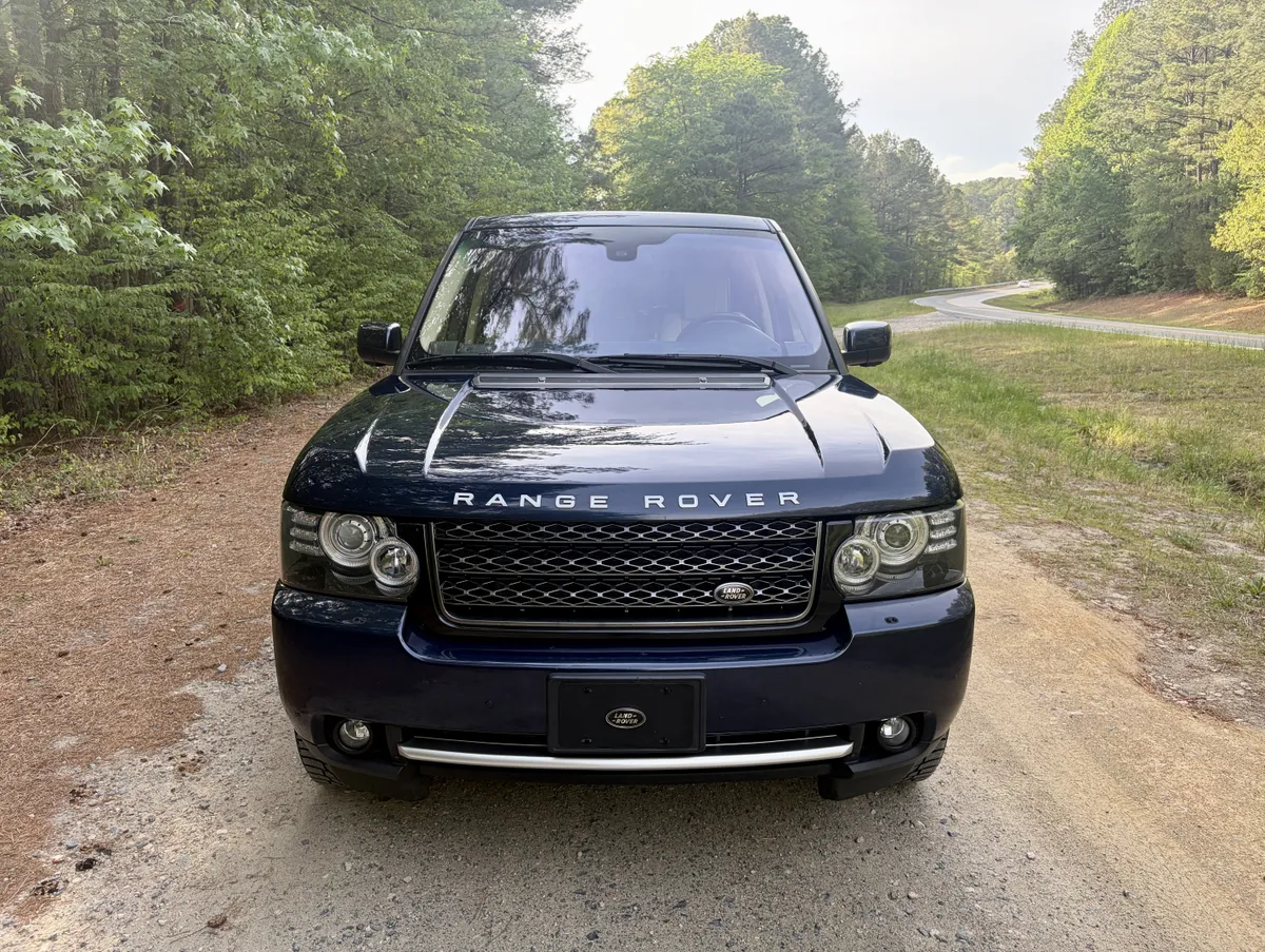 2012 Land Rover Range Rover HSE Luxury