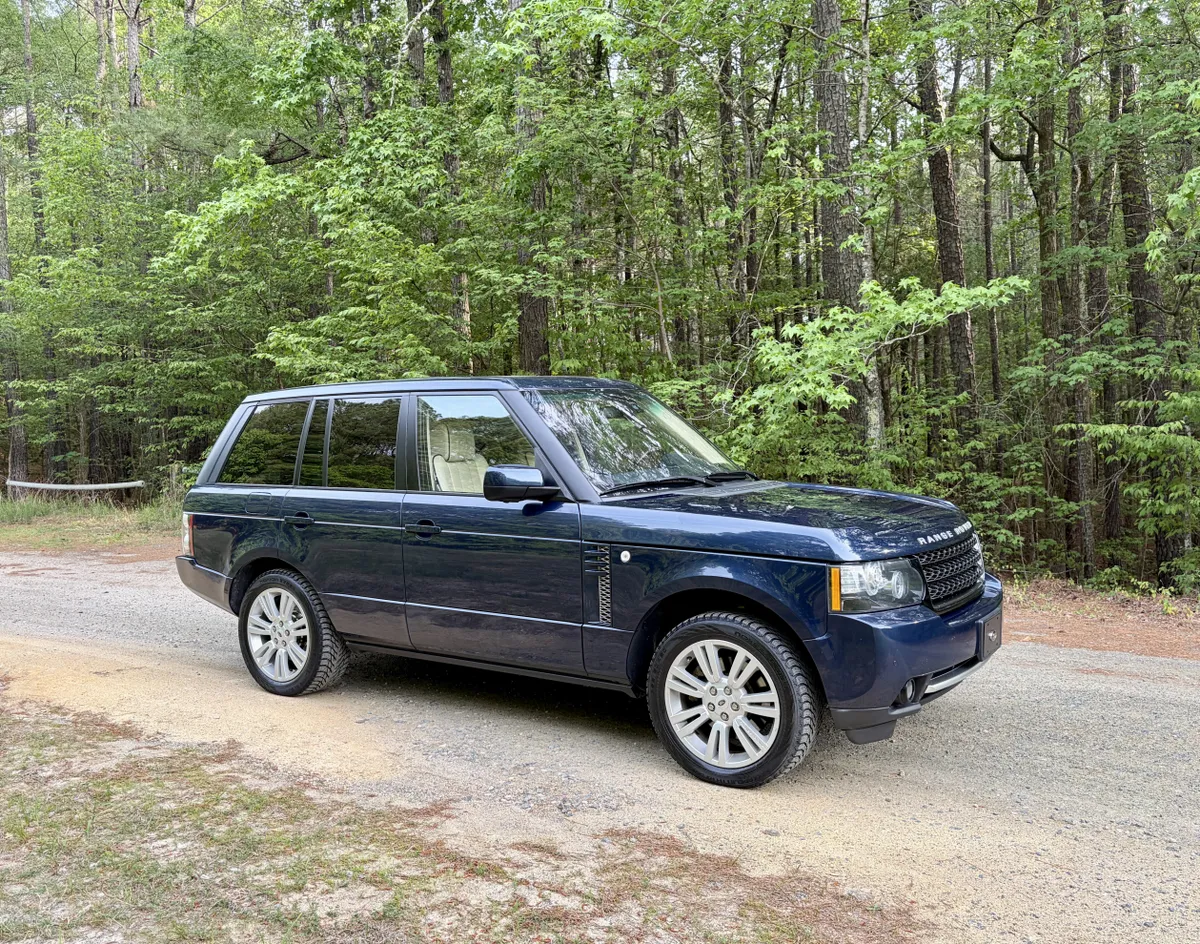 2012 Land Rover Range Rover HSE Luxury