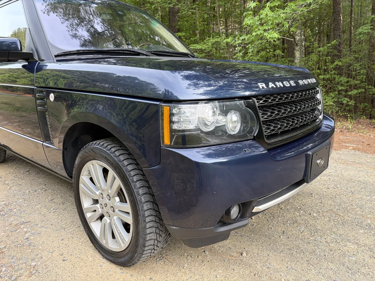 2012 Land Rover Range Rover HSE Luxury
