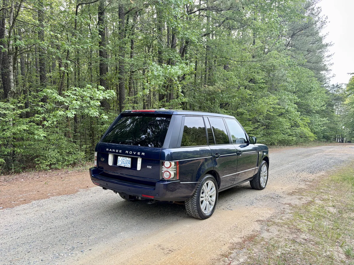 2012 Land Rover Range Rover HSE Luxury