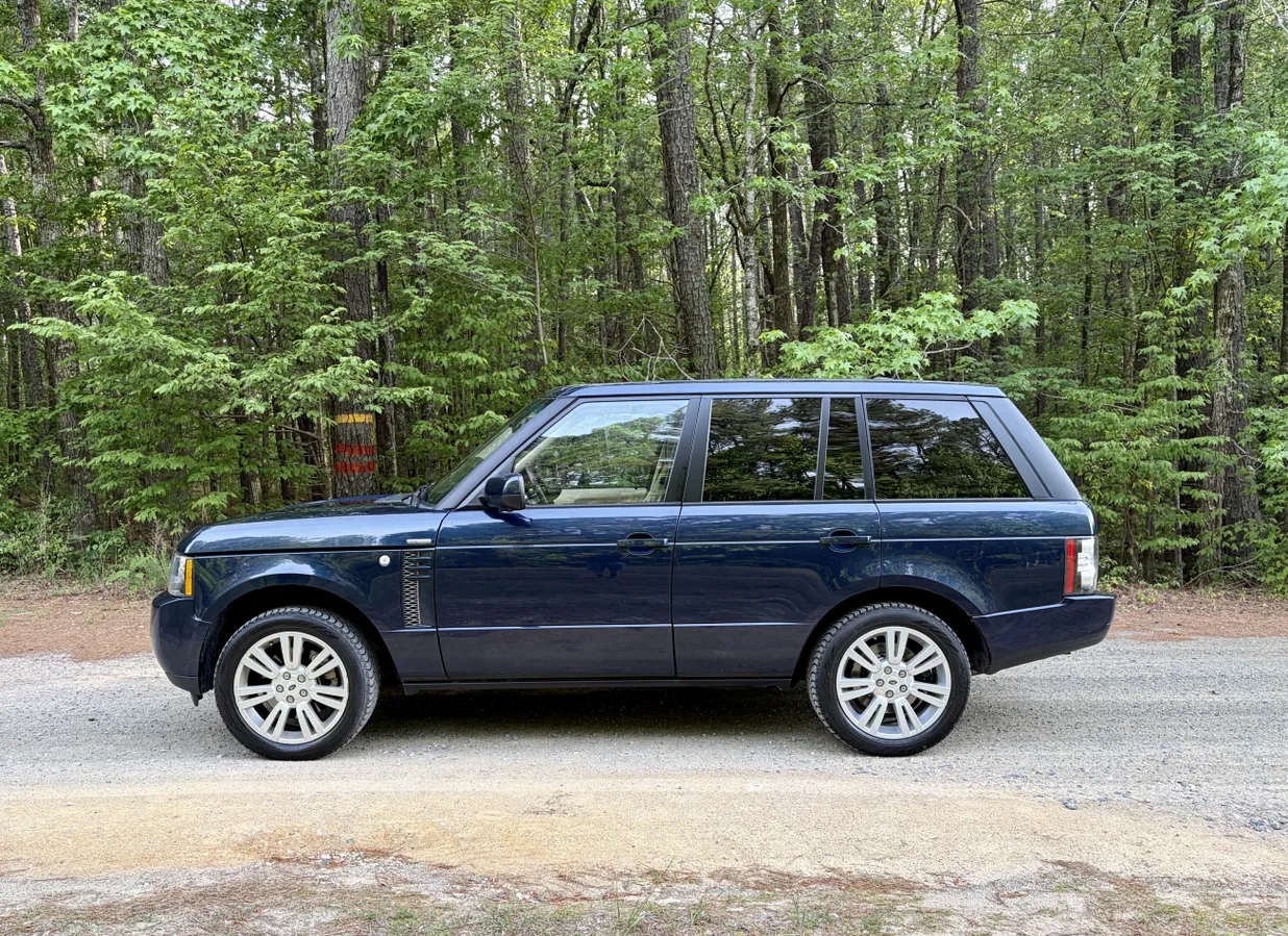 2012 Land Rover Range Rover HSE Luxury