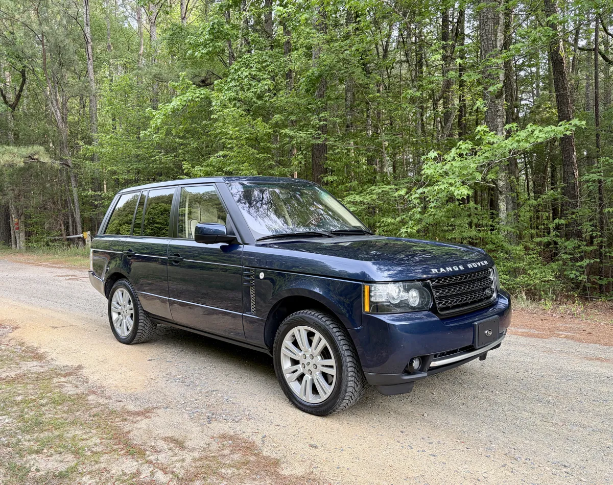 2012 Land Rover Range Rover HSE Luxury - 5