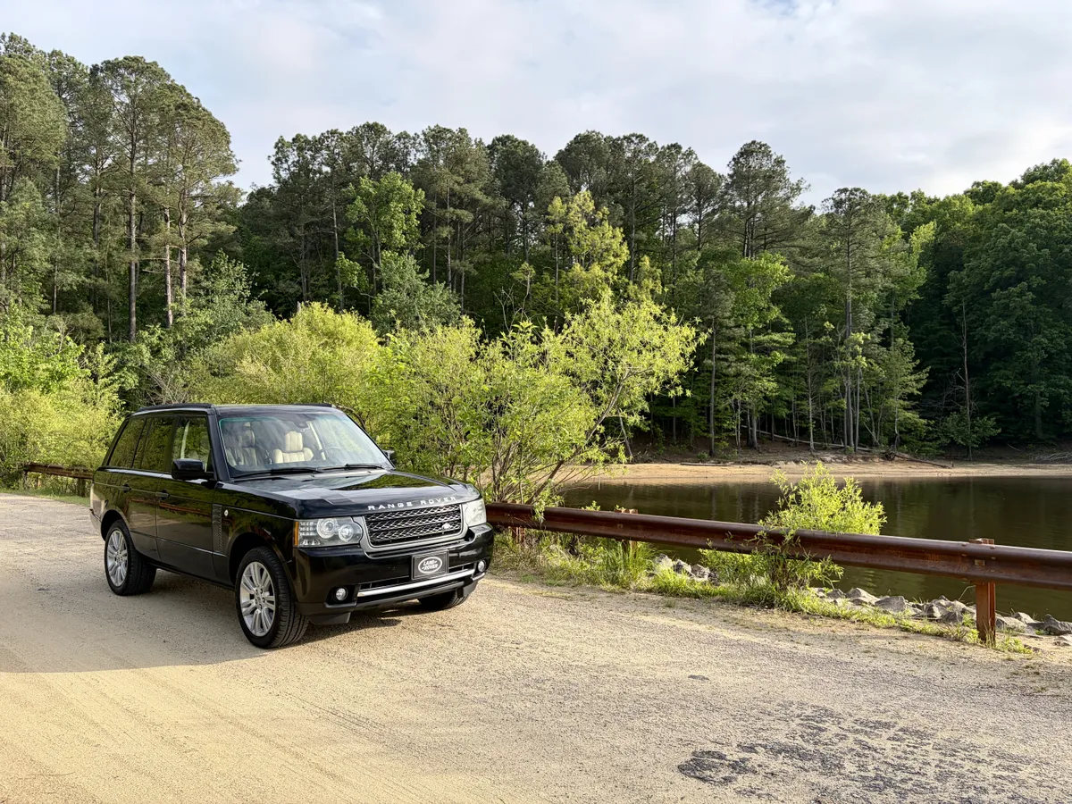 2011 Land Rover Range Rover HSE Lux