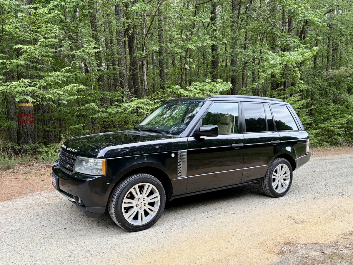 2011 Land Rover Range Rover HSE Lux