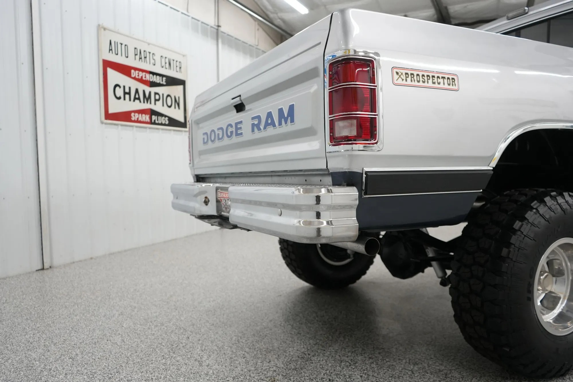 1988 Dodge Power Ram W150