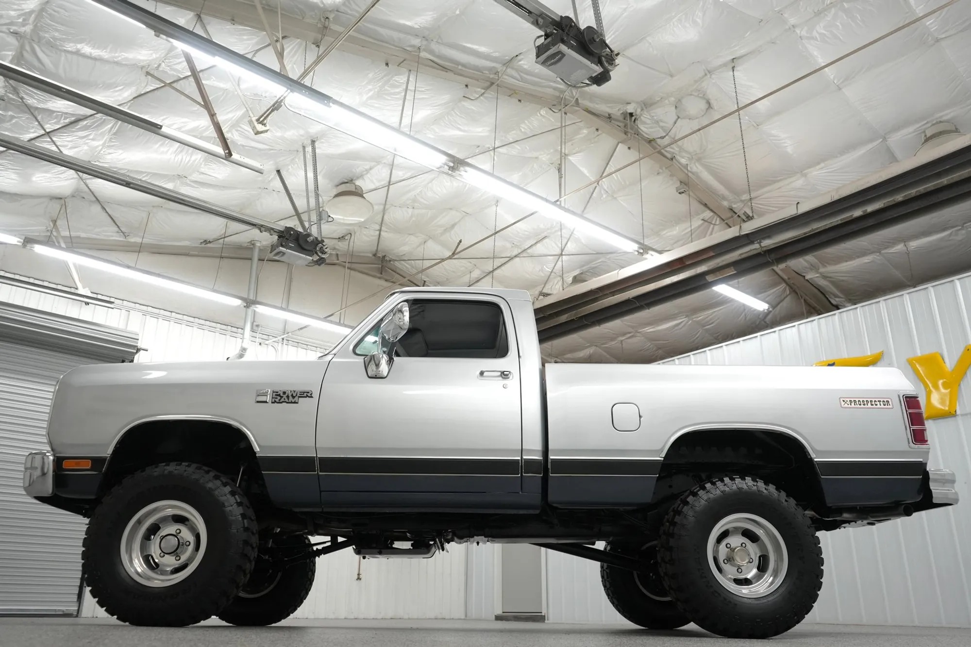 1988 Dodge Power Ram W150