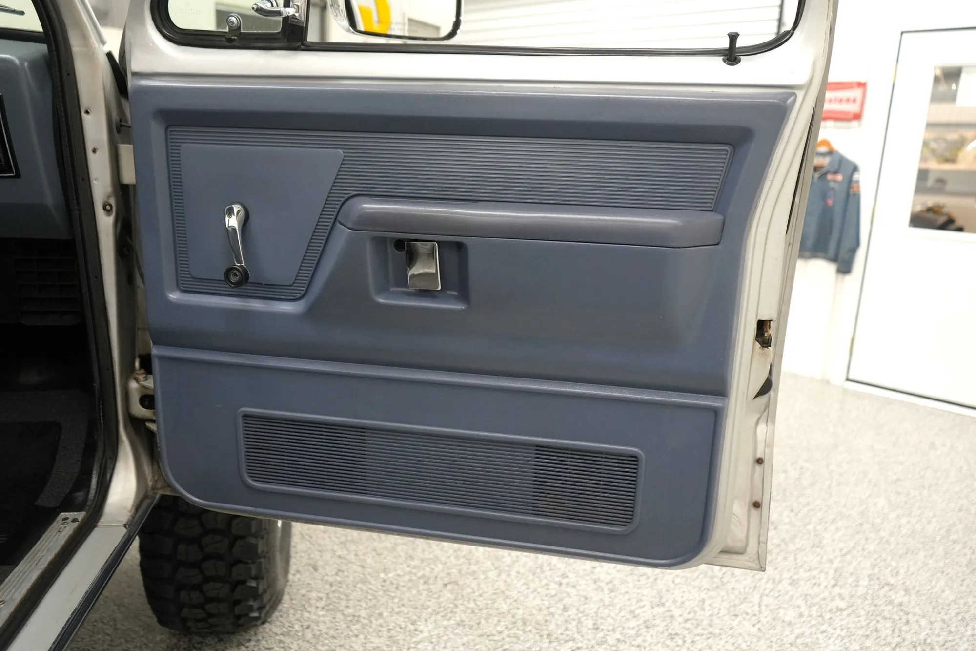 1988 Dodge Power Ram W150