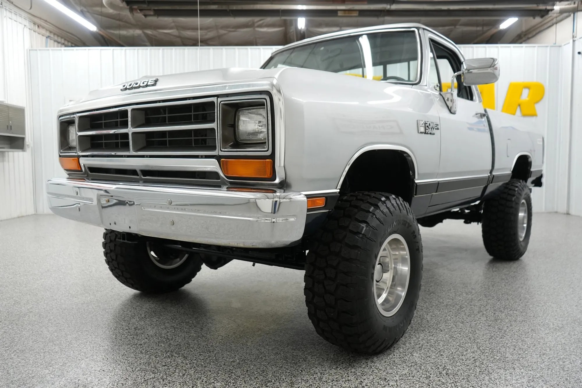 1988 Dodge Power Ram W150 - 2