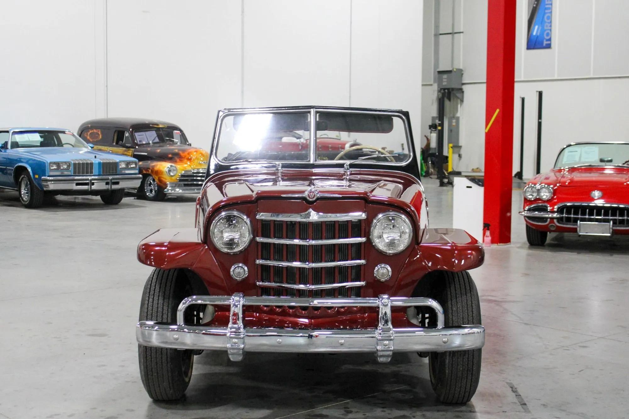 1952 Willys Jeepster
