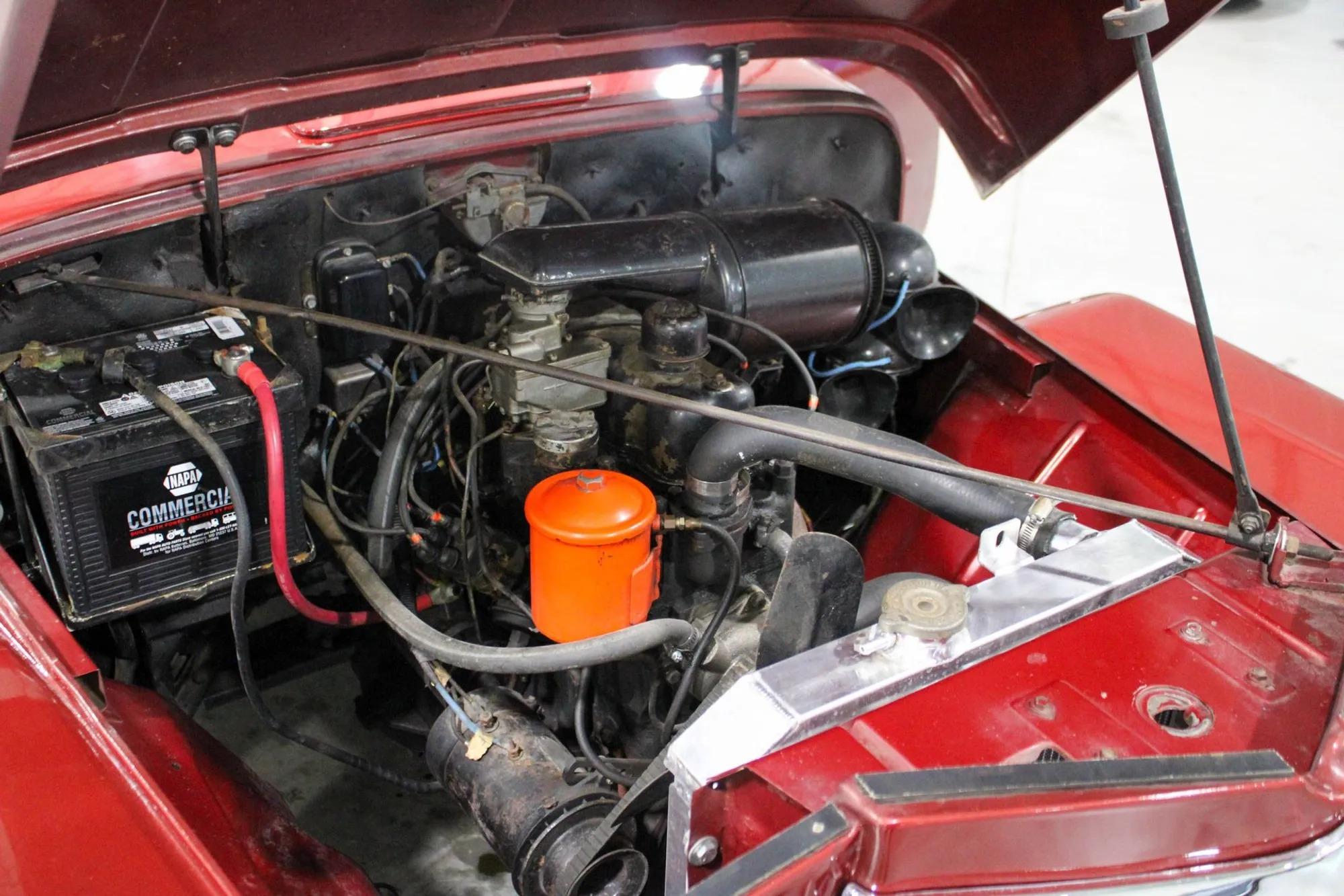 1952 Willys Jeepster