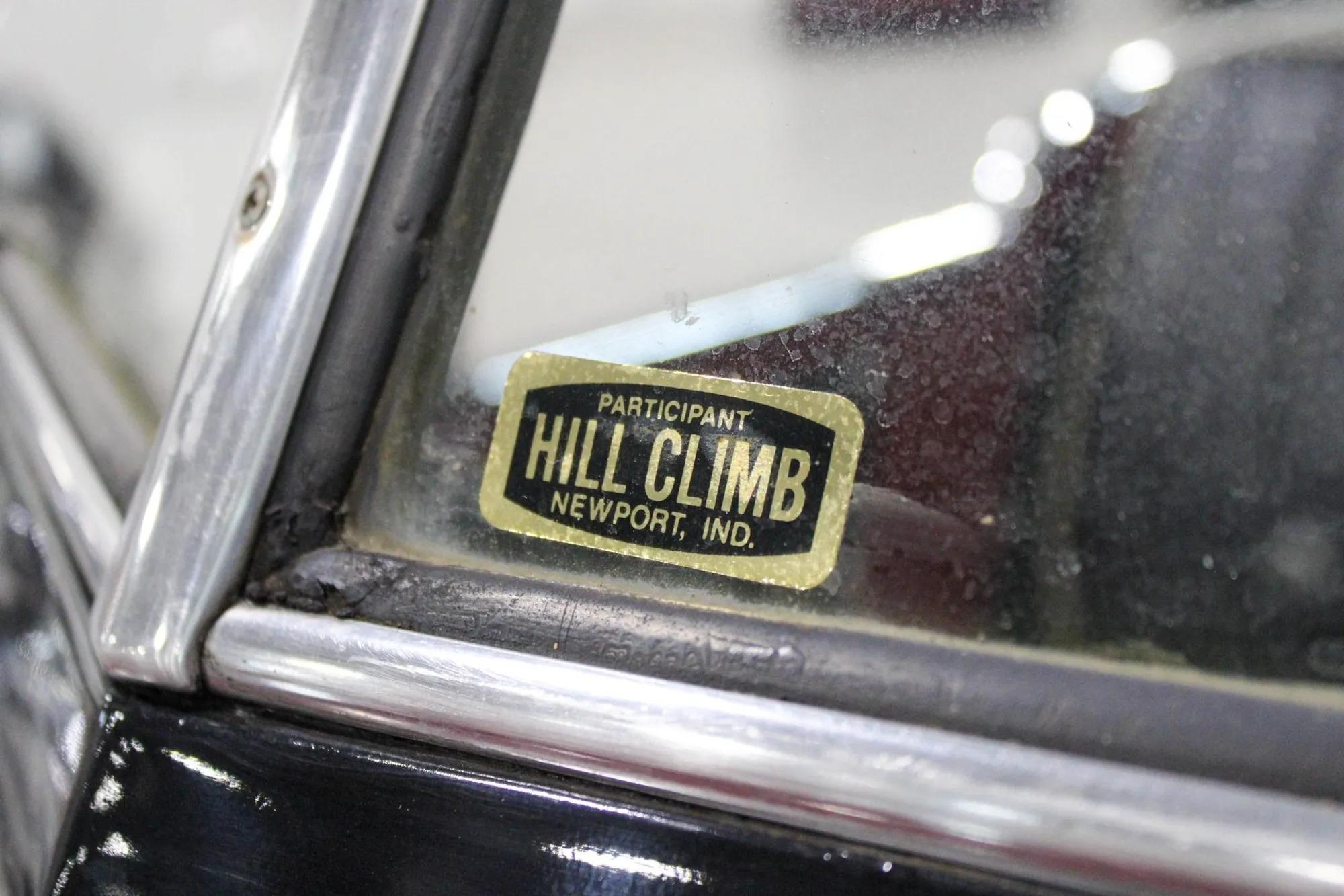 1952 Willys Jeepster